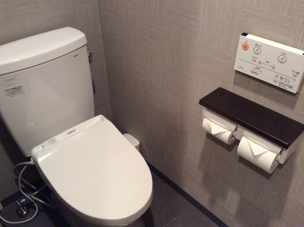 Amand Hotel Tokyo Værelse billede